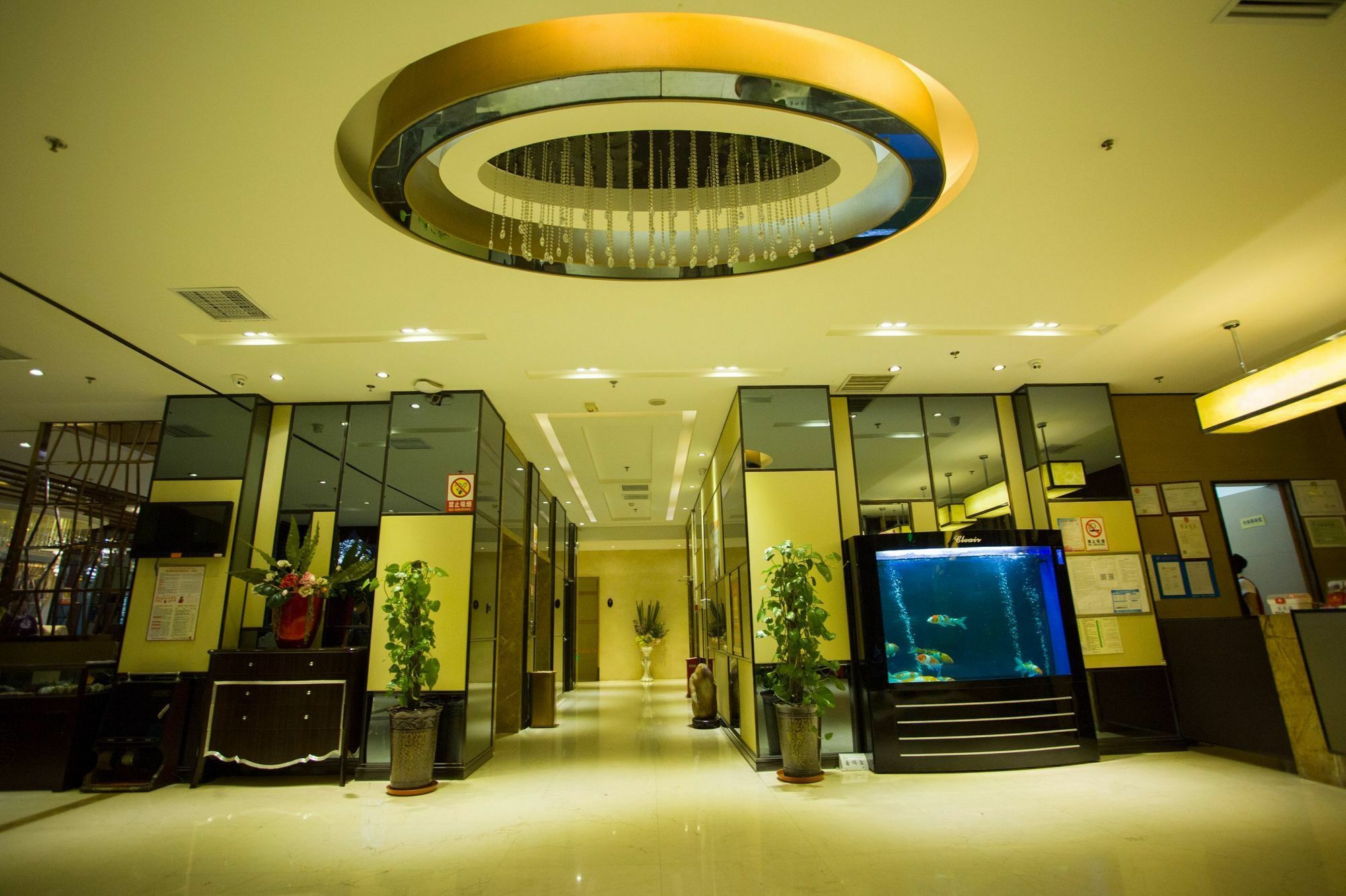 Fuke Jirui Hotel Urumqi Extérieur photo