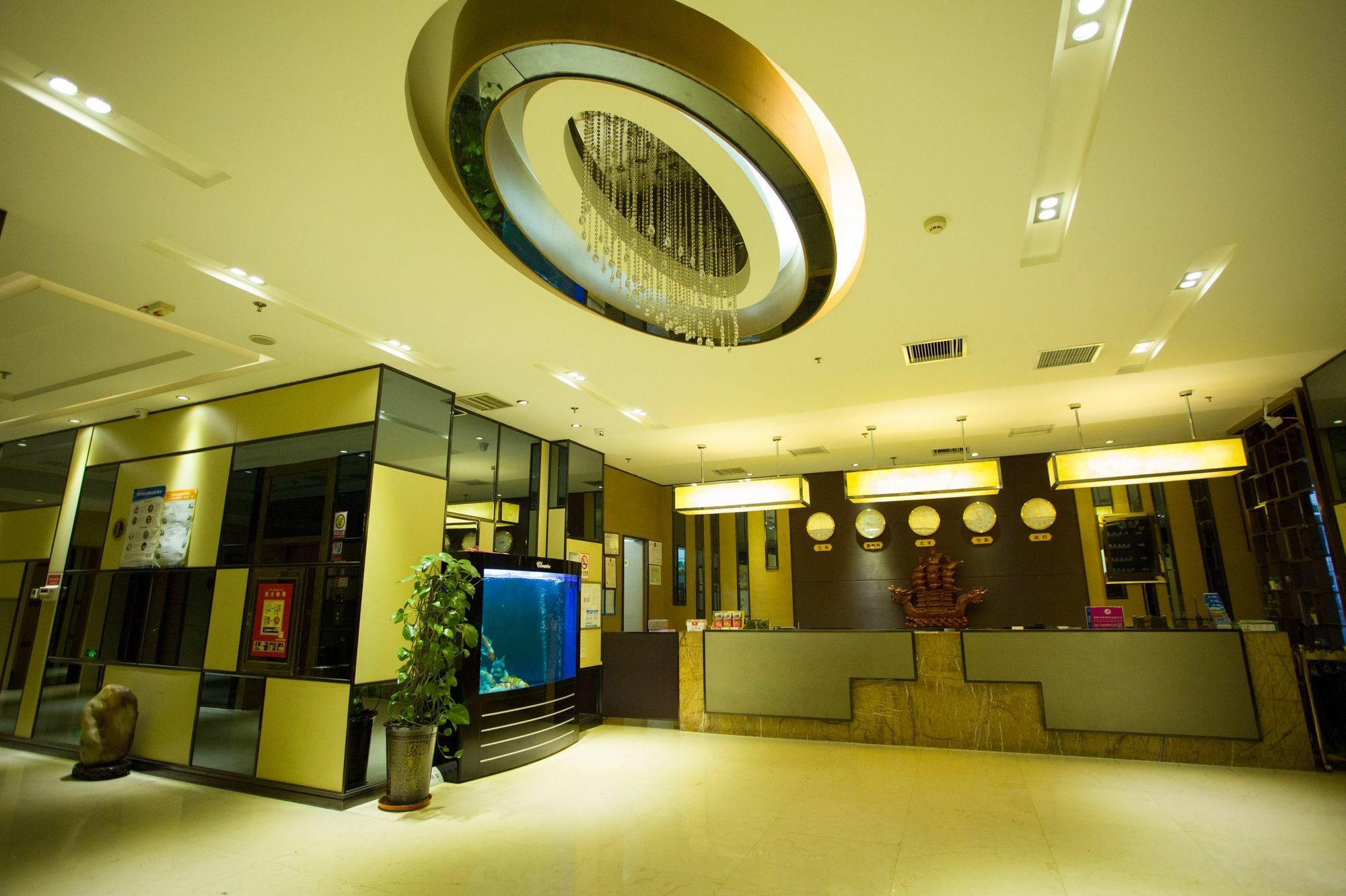 Fuke Jirui Hotel Urumqi Extérieur photo